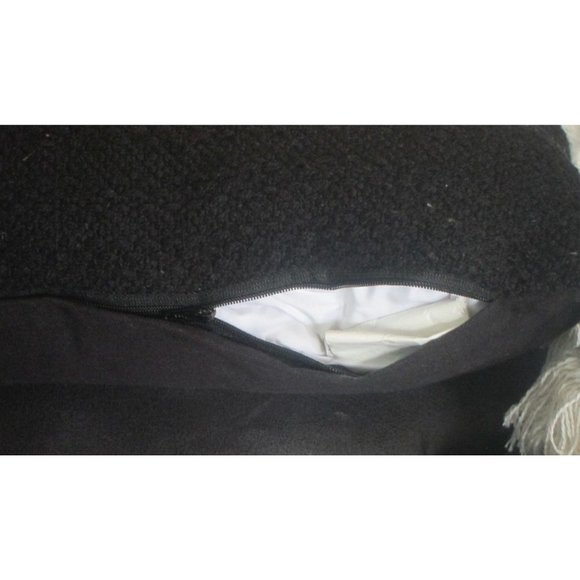 Cynthia Rowley Curious Halloween ~ Chenille ~ Spider Webs Pillow w Tassels B&W - Picture 10 of 10